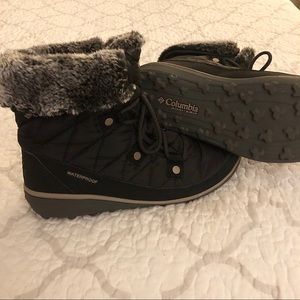 Black Columbia - Heavenly Shorty Omni-Heat Boot